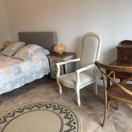 Les 3 Pigeons Hotel Bressuire Ngoại thất bức ảnh