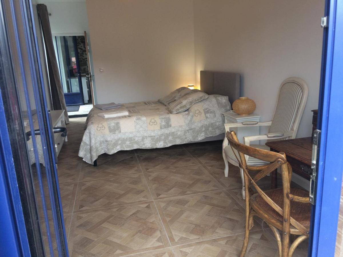 Les 3 Pigeons Hotel Bressuire Ngoại thất bức ảnh