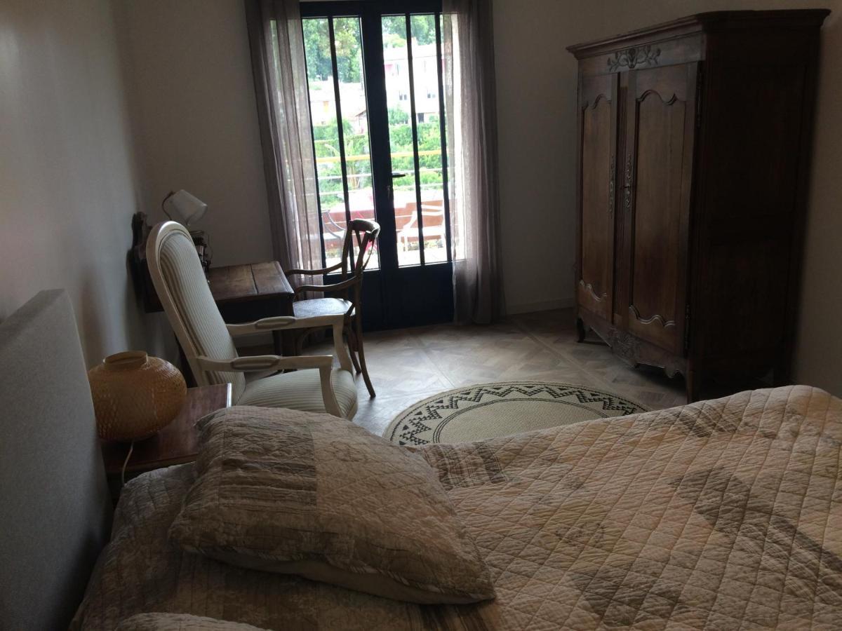Les 3 Pigeons Hotel Bressuire Ngoại thất bức ảnh